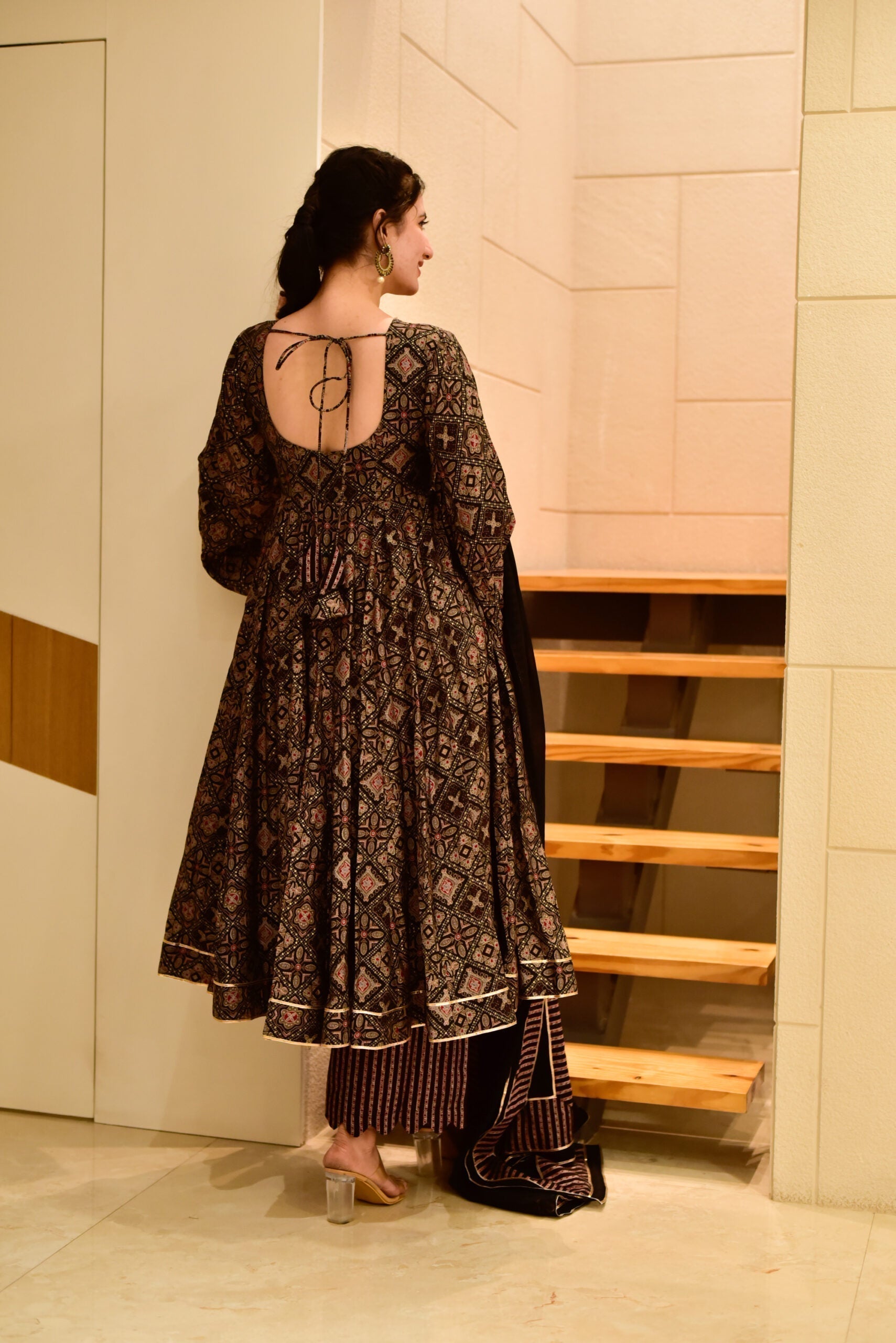 gurleen muslin black suit set
