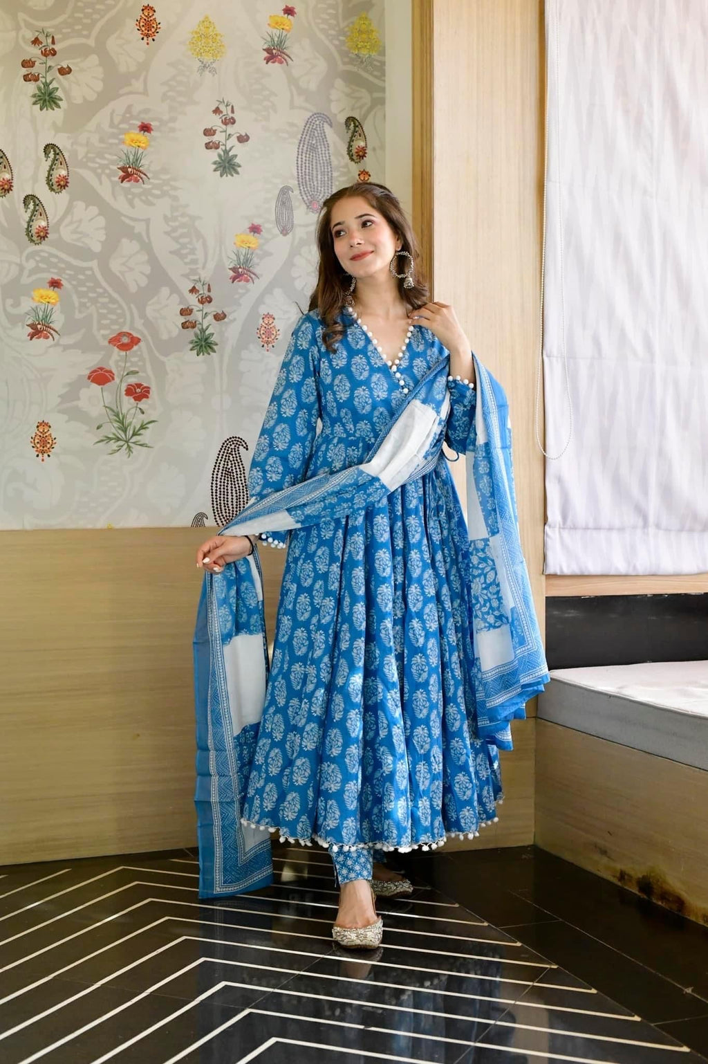 Blue floral pompom suit set