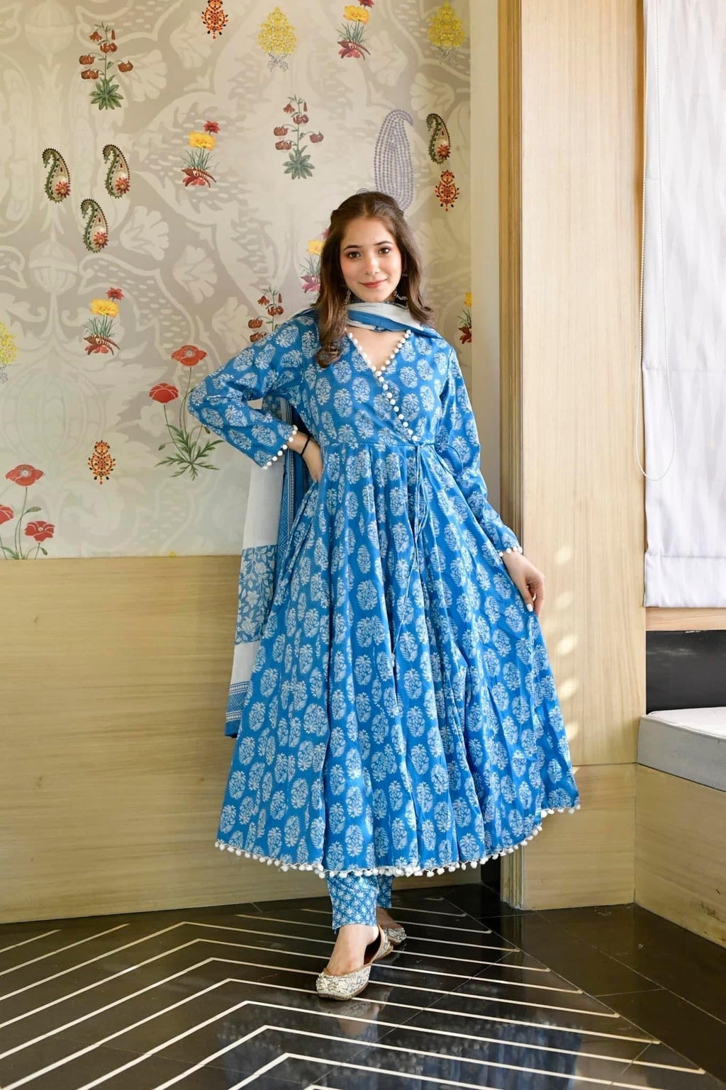 Blue floral pompom suit set